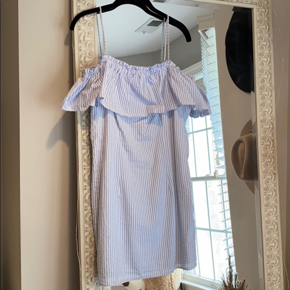 Off the shoulder sundress